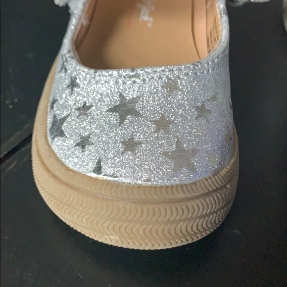 NWOB Cat & Jack Annabelle Silver Glitter Star - Picture 3 of 11